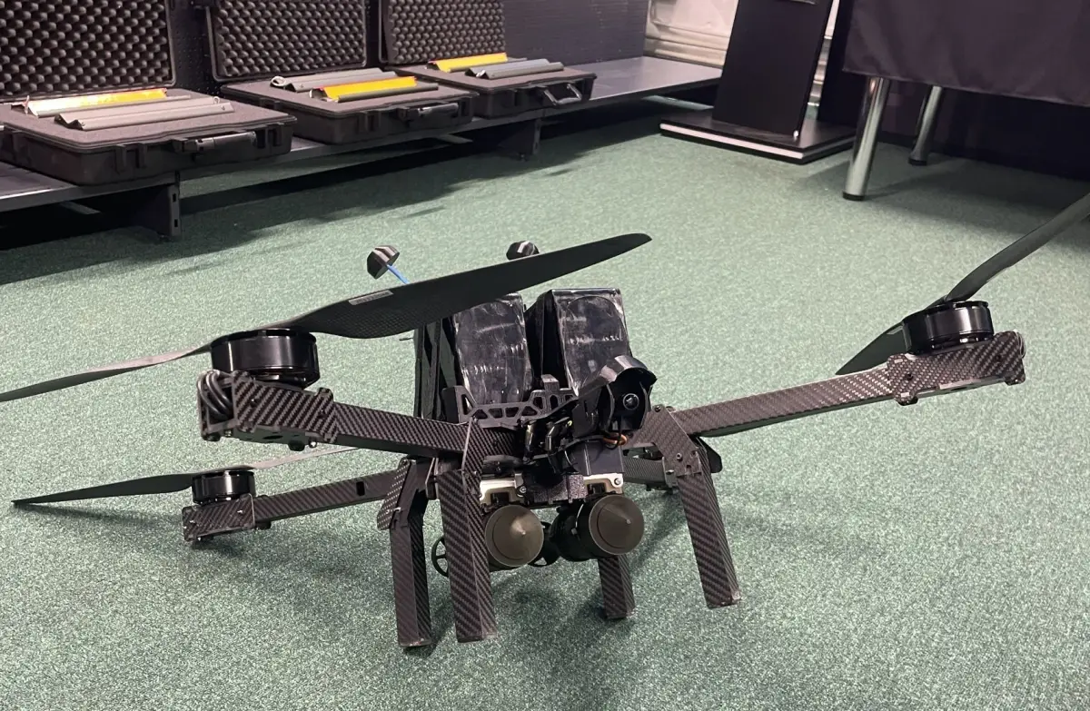 Сучасне обладнання для навчання пілотів FPV-дронів